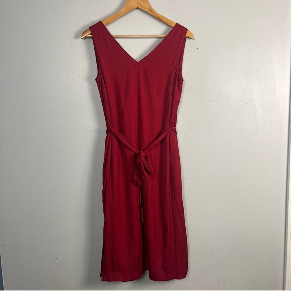 Ann Taylor new Petite V-Neck Tie Waist Midi Dress red size 6 petite - Picture 4 of 10